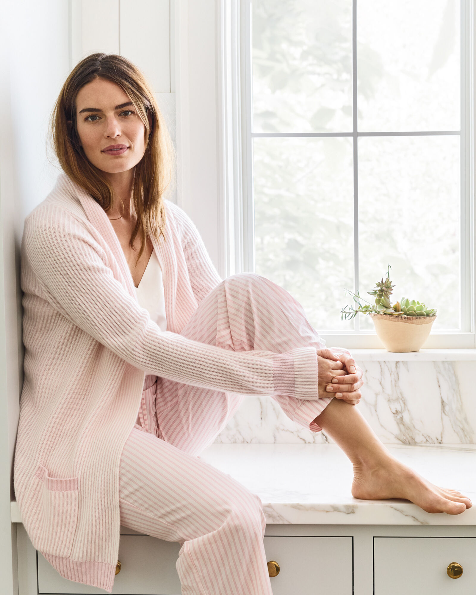 Organic sleep pants and pajamas for women: Comfortable and cozy